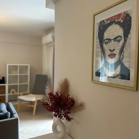 Koukaki - Athenian Glow Apartment Athens